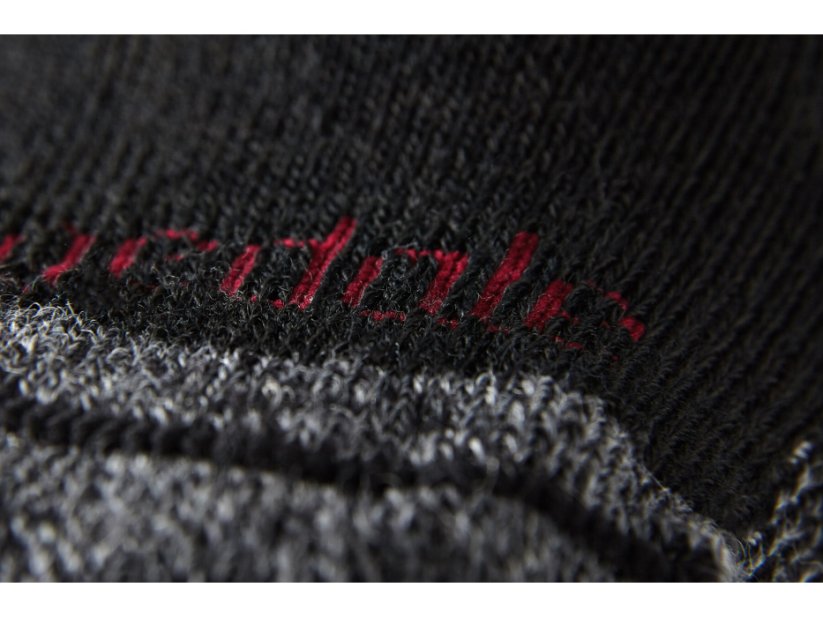 Explorer HW MP Boot - Velikost: M, Varianta: black/818
