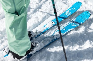 Blackcrows Ova nejlhečí lyže na skialp | vodahory.cz