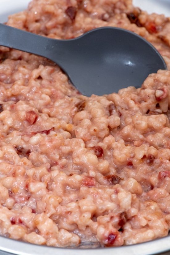 RICE PUDDING WITH STRAWBERRY Rýžový nákyp s jahodami 90g/401kcal -