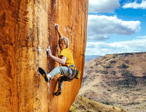 Alex Megos v lezečkách Tenaya, model Tarifa (8b, 10UIAA) | vodahory.cz